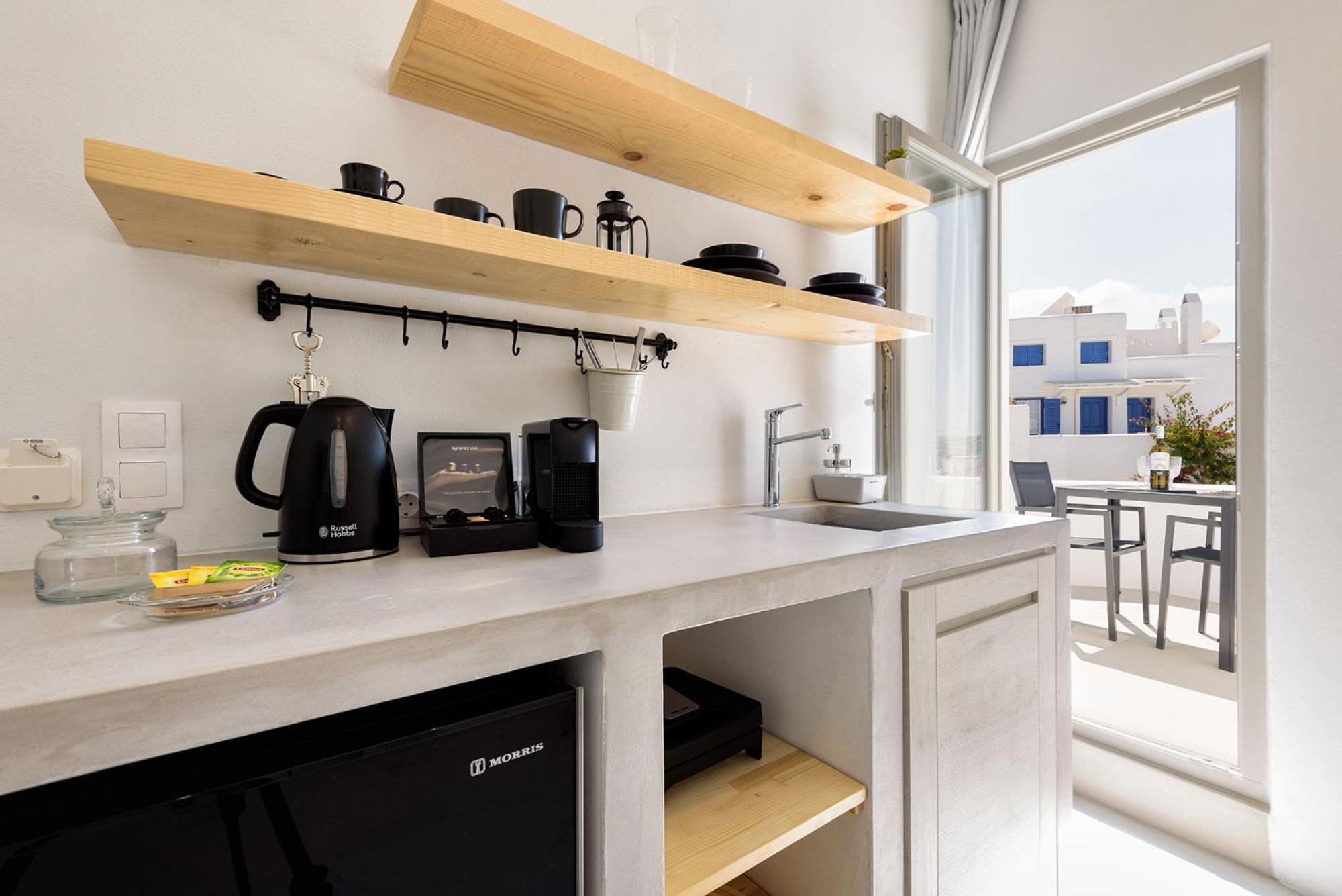 Peven Suites Nausa Exteriér fotografie