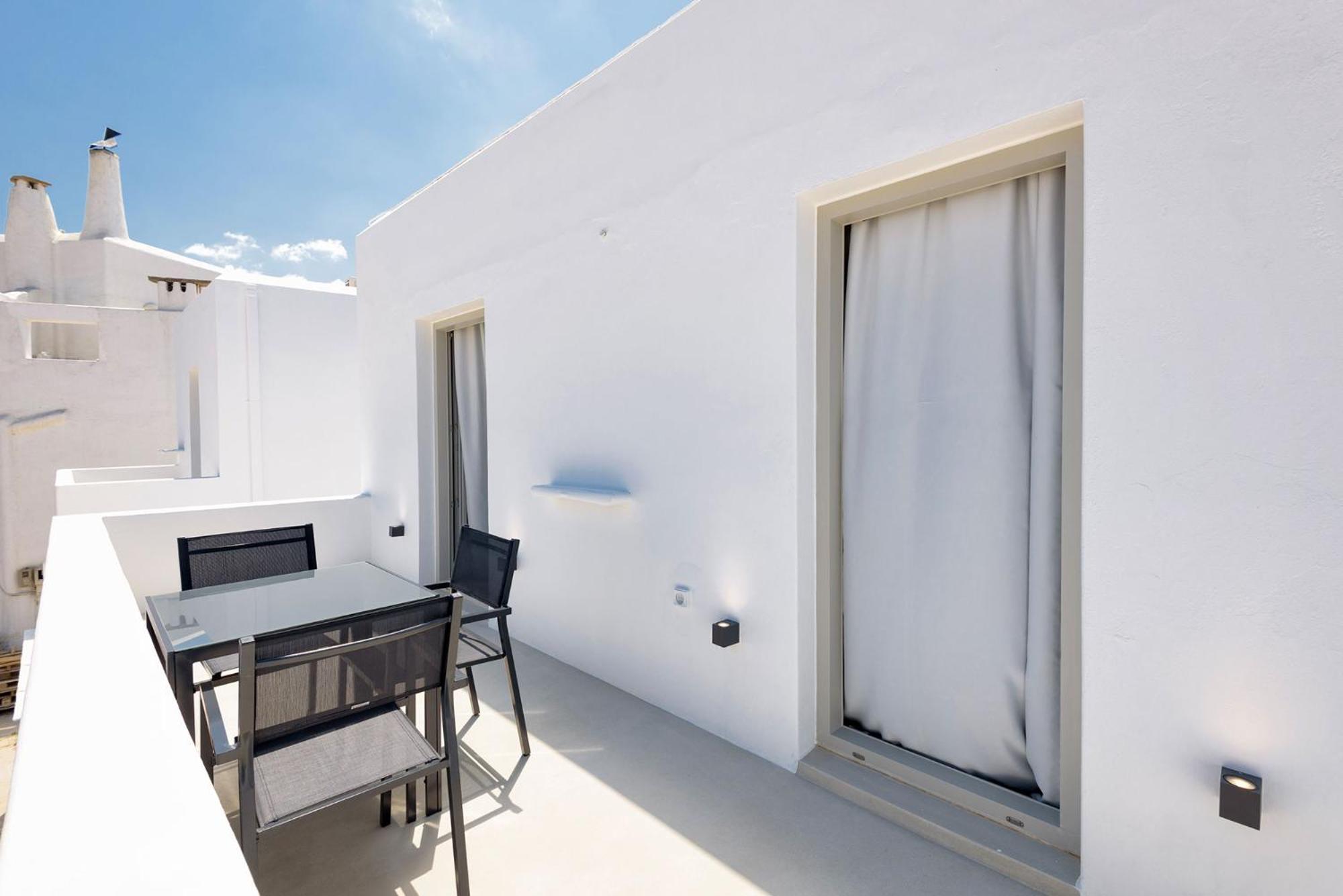 Peven Suites Nausa Exteriér fotografie