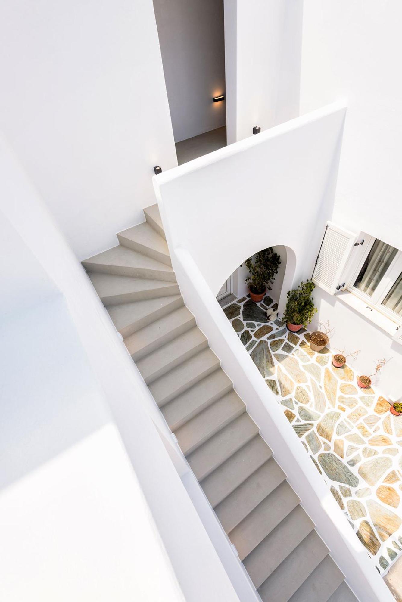 Peven Suites Nausa Exteriér fotografie