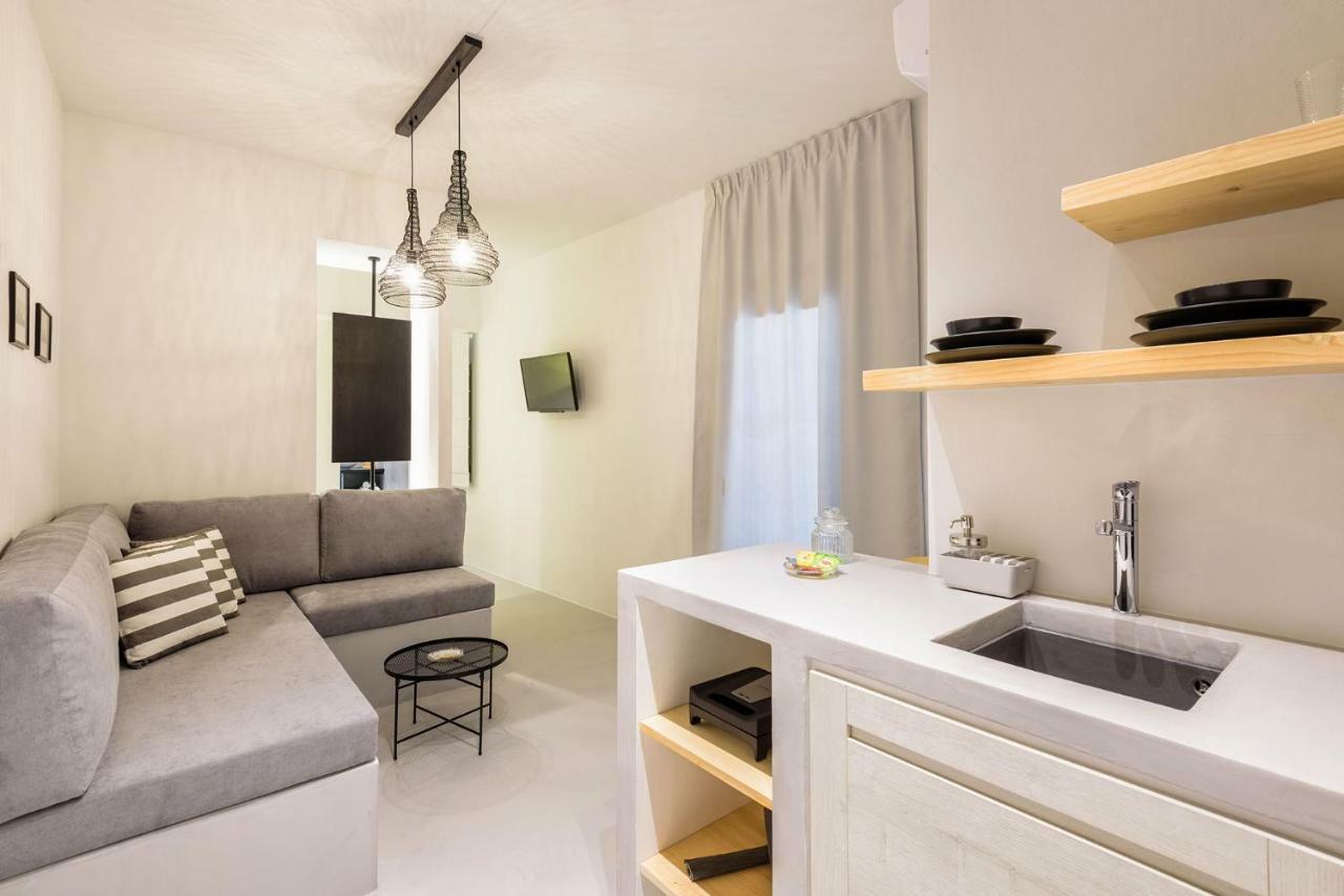 Peven Suites Nausa Pokoj fotografie
